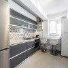 Apartament 3 camere  + loc de parcare, Bloc Nou, Gavana  thumb 1