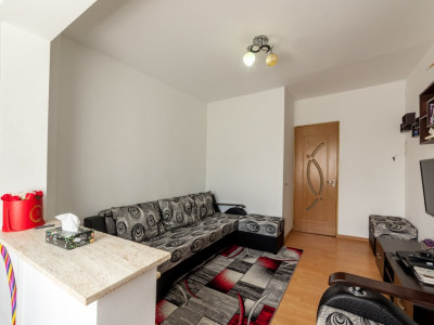 0% Inchiriere Apartament 2 camere decomandat Pitesti-zona Trivale!