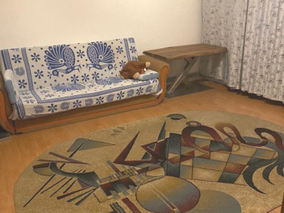 COMISION 0 % - INCHIRIERE APARTAMENT 3 CAMERE Prundu