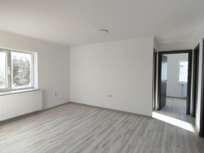 De Vânzare Apartament 3 camere Etaj 1 Carei-C.A.Române-Comision 0% cumpărător