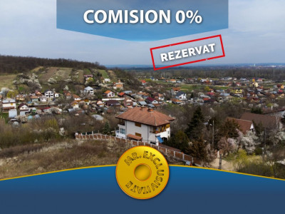 Teren intravilan 1500 mp, priveliste panoramica, imprejmuit 