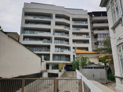 Apartament de lux de inchiriat