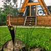 Afacere la cheie - 4 Cabane de lemn intr-o locatie de vis! thumb 27