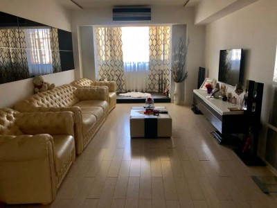 COMISION 0 % pentru chirias - Inchiriere Apartament 3 camere LUX, ULTRACENTRAL 