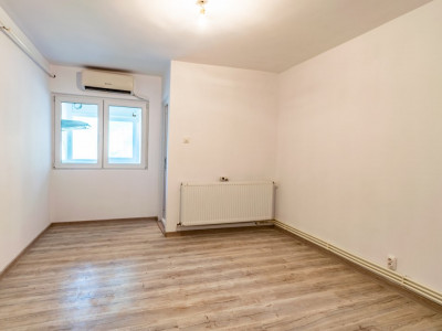 Garsoniera renovata Valea Rosie, centrala termica, parter