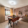 Apartament cu 2 camere+terasă și loc de parcare, Zona semicentrală - Comision 0 thumb 2
