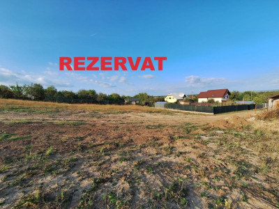 0% Comision-Teren intravilan 665 mp Smeura de Sus