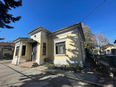 Casa istorica Campina ultra-central