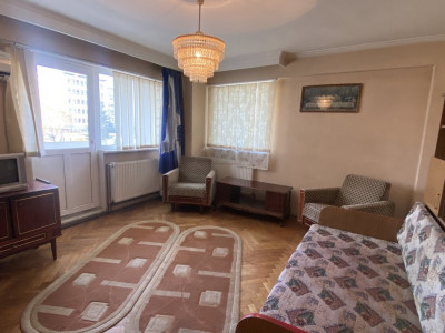 Apatament 2 camere de inchiriat ultracentral Pitesti. Comision 0%