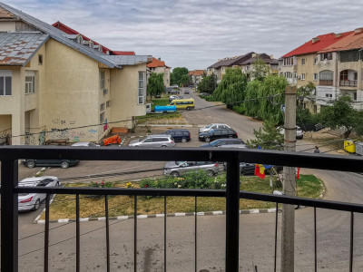 Apartament nou, de două camere,  în Piața Primăriei Snagov, posibilitate schimb
