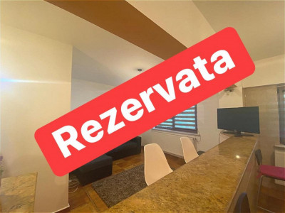 Garsoniera Trivale-parter