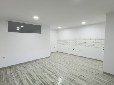 De Vânzare Apartament 2 camere Parter Carei-C.A.Române-Comision 0% cumpărător