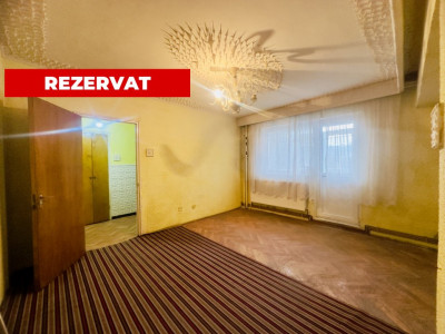 0% Comision Apartament 3 camere Campulung zona Visoi!