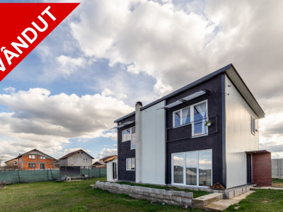 0% Comision Casa cu teren de 700 mp Bradu la 6 min de Pitesti!