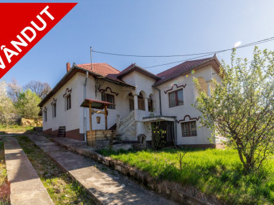 0% Casa individuala la munte Campulung - zona Bughea de Jos - Jud.Arges!