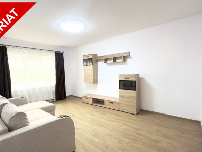 0% Comision-DE INCHIRIAT Apartament 2 camere  etaj 1- Campulung-Zona Grui!