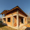 Casă la roșu de vânzare – 4 camere, 3 băi, teren 487 mp, zona Găvana thumb 2