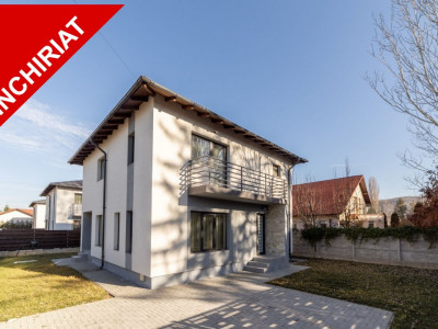De închiriat Casa modernă nouă în Stefanesti-5 min Pitești! 