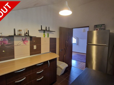 Apartament de 3 camere, gata de mutare! 