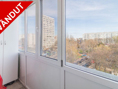 2 camere, etaj 5/7 pe Str. Toporasi cu loc de parcare