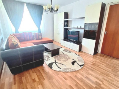 Apartament 3 camere Trivale complex 1 stradal