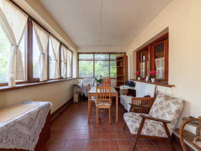 Casa rustica P+1 in zona de deal – Bogati, AG