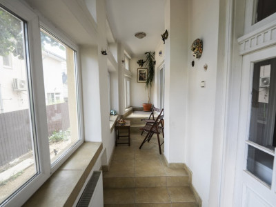 Spatiu birouri central, demisol casa+parter optional-zona Piata Mare