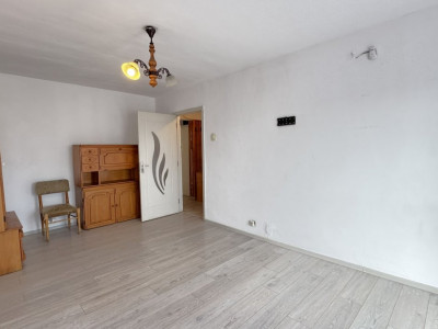 Apartament 3 camere Etaj IV, Str. Bartok Bela MV2 - Carei  