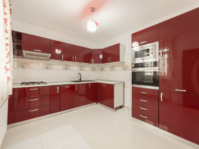 4 camere + garaj + panouri fotovoltaice | Bradu – 5 minute de Pitești