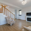 Apartament in vila, curte interioara, loc de parcare thumb 3