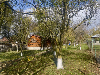 Casa de vanzare Breaza, teren 1140 mp 