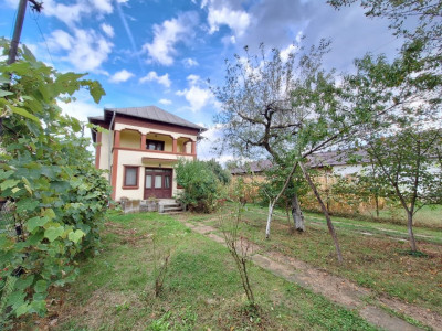  Casă cu farmec Neoromânesc – Pietroșani, Argeș