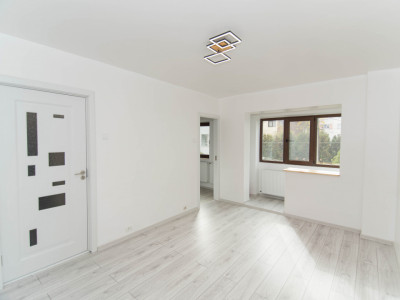 Garsoniera RENOVATA TOTAL Gavana, etaj 1. Comision 0%