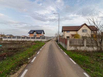 Teren intravilan 634 mp Domnești