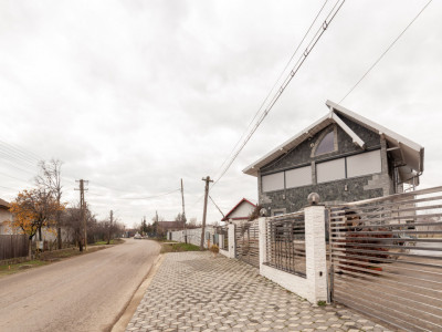 Clădire industrială / comercială – 320 mp utili | Teren 3.200 mp