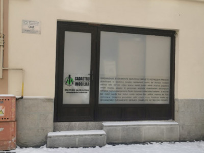 Spatiu comercial ultracentral de inchiriat