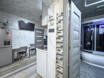 Apartament 3 camere -Trivale