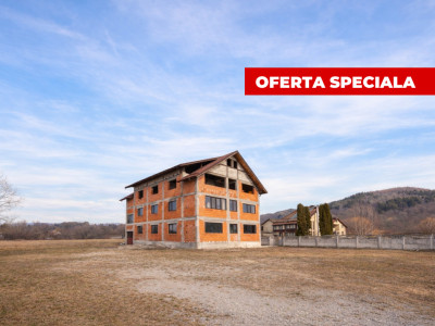 La 2 min de Campulung Muscel – 344 mp utili+ teren 4.563 mp -utilizare multiplă!