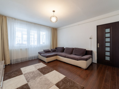 Apartament 3 camere - Gavana, Piata Albina