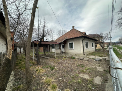 COMISION 0% PENTRU CUMPARATOR - CASA + TEREN CAMPULUNG MUSCEL 