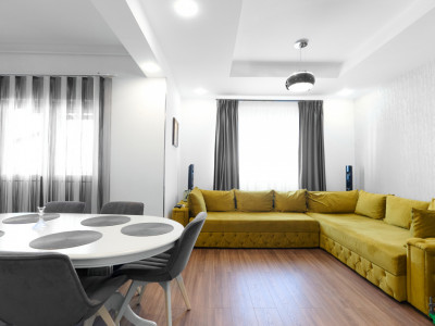 Eremia - Apartament 3 camere + studio | Scara interioara!