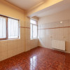 Dedeman-Big  3 camere parter inalt- bloc 2008 & parcare curte privata thumb 4