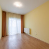 Dedeman-Big  3 camere parter inalt- bloc 2008 & parcare curte privata thumb 5