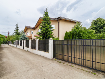 Duplex 4 camere  - drum privat