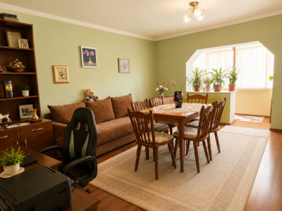 De vânzare Apartament 2 camere Micro 17