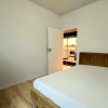 Apartamentul de langa râu thumb 5