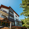 Apartament în vilă - Acces independent - Investiție & business - Nicolae Dobrin imaginea mica 1 Apartament în vilă - Acces independent - Investiție & business - Nicolae Dobrin thumb 1