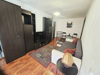 Apartament 1 camera+parcare de inchiriat/Floresti/Str Eroilor