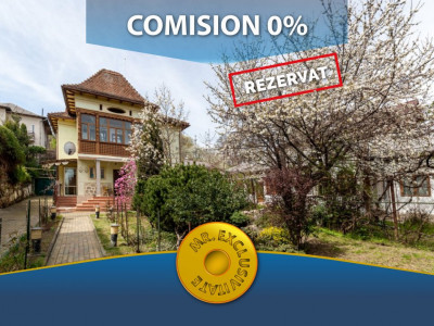 Casa cu 4 camere + teren, Zona Centrala - Strada Dumbravei